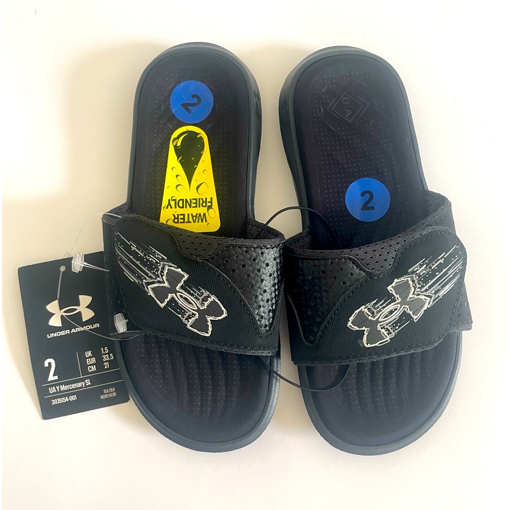Under Armour Mercenary
Kids Slides Size 2.